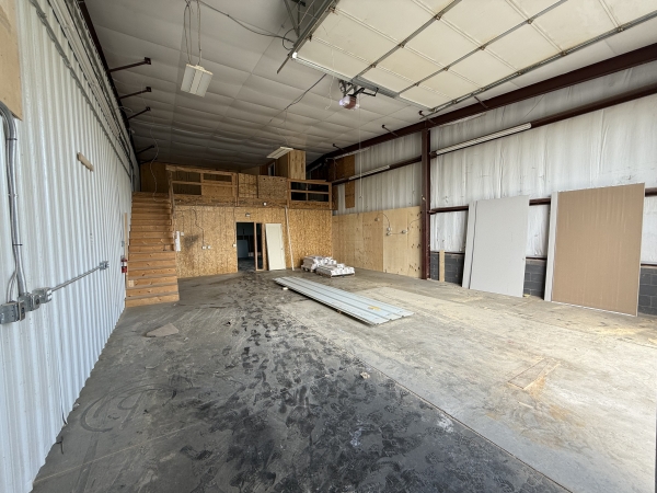 Listing Image #4 - Office for lease at 201 Packer Dr, Roberts WI 54023