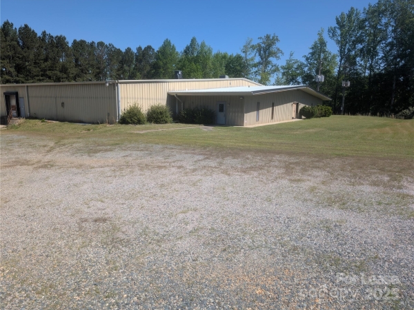 Listing Image #2 - Industrial for lease at 493 Anson Apparel Shirt Rd, Wadesboro NC 28170