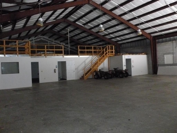 Listing Image #3 - Office for lease at 4585 NW 6th Street , C, Gainesville FL 32609