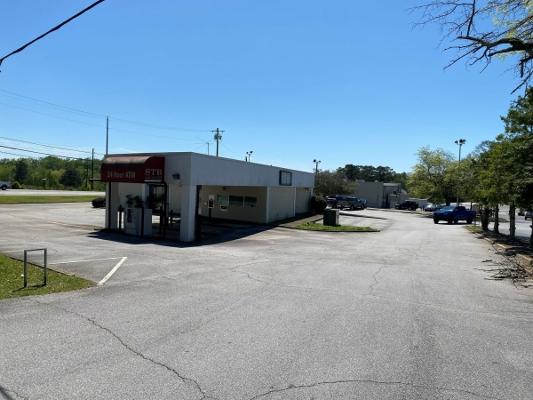 Listing Image #2 - Retail for lease at 1040 Bankhead Hwy, Carrollton GA 30117