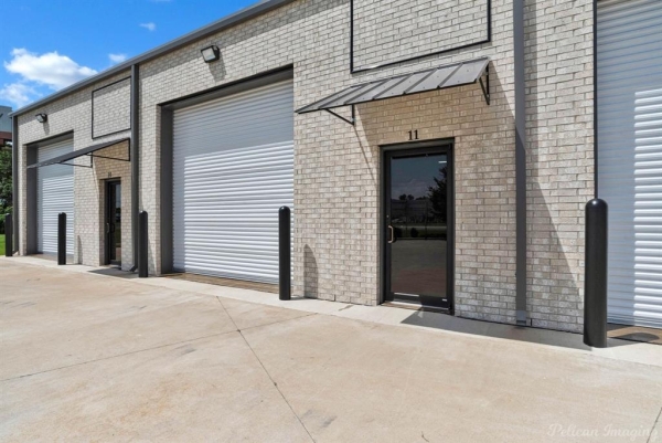 Listing Image #2 - Industrial for lease at 9275 Youree Drive 10-12, Shreveport LA 71115