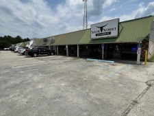 Retail property for lease in Macclenny, FL