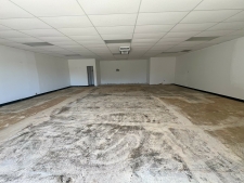 Listing Image #3 - Retail for lease at 1004 Bankhead Hwy, First Tuesday Center (Unit C-35), Carrollton GA 30117