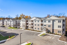 Multi-family property for lease in Newtown, CT