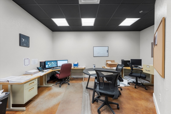 Listing Image #3 - Office for lease at 613 Austin Ave, Waco TX 76701