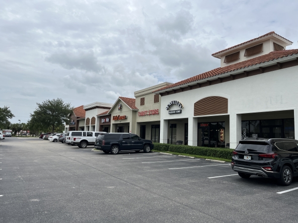 Listing Image #1 - Retail for lease at 19451 S. Tamiami Trail, Fort Myers FL 33908