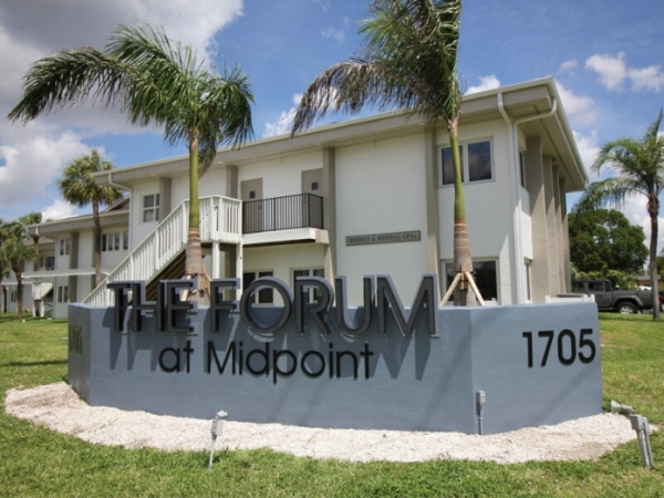 Listing Image #1 - Office for lease at 1705 Colonial Blvd., Fort Myers FL 33907