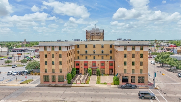Listing Image #1 - Office for lease at 202 s 1st, Harlingen TX 78550