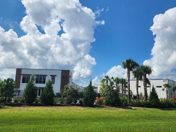 Listing Image #1 - Others for lease at 5431 Communications Parkway UNIT 20, Lakewood Ranch FL 34243