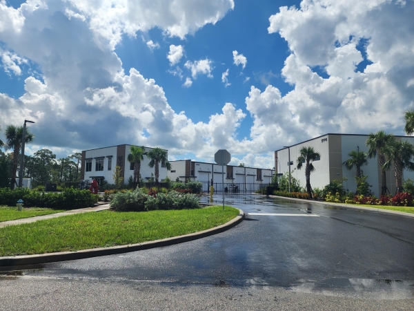 Listing Image #2 - Others for lease at 5431 Communications Parkway UNIT 20, Lakewood Ranch FL 34243