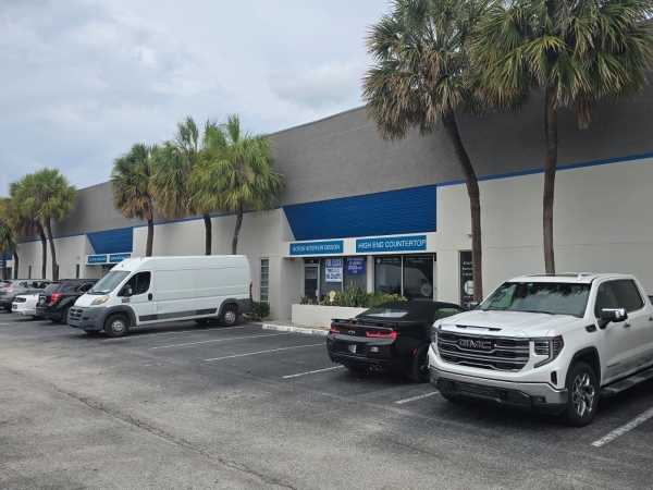 Listing Image #1 - Industrial Park for lease at 4100 N Powerline Road, Suite A-5, Pompano Beach FL 33073