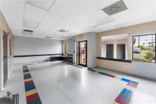 Listing Image #2 - Office for lease at 2101 E. Griffin Pkwy, Mission TX 78572