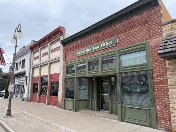 Listing Image #2 - Office for lease at 126 S Knowles Ave, New Richmond WI 54017