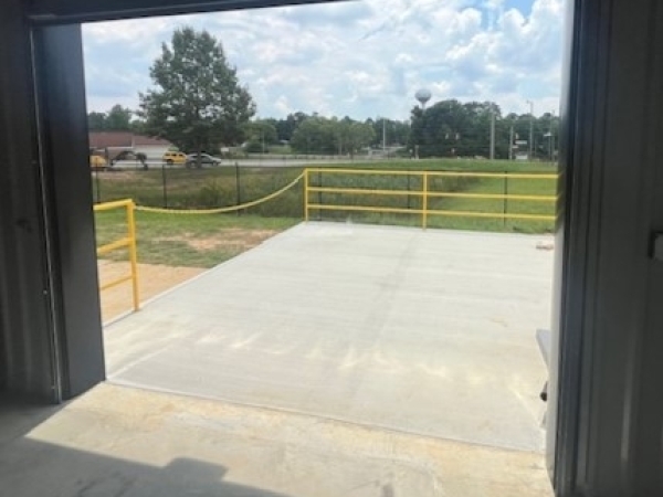 Listing Image #2 - Industrial for lease at 937 Carl Vinson Parkway, Warner Robins GA 31028