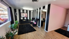 Listing Image #2 - Retail for lease at 860 Commercial St SE, Salem OR 97302