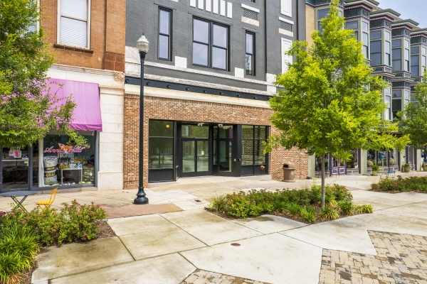 Listing Image #2 - Retail for lease at 317 Cotton Avenue, Macon GA 31201