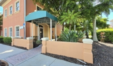Office for lease in Bradenton, FL