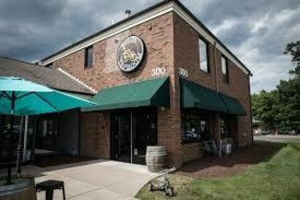 Listing Image #1 - Retail for lease at 300 West Main St Suite 3, Avon CT 06001