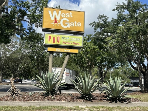 Listing Image #2 - Retail for lease at 3433 W University Avenue, Gainesville FL 32607