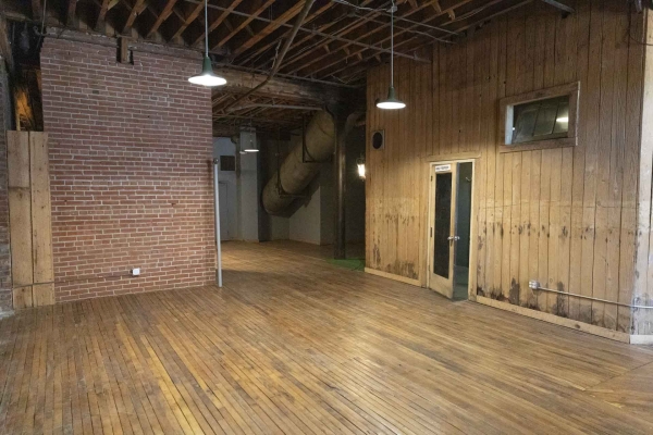 Listing Image #1 - Multi-Use for lease at 1401 W 13th St, 1st Floor, Kansas City MO 64102