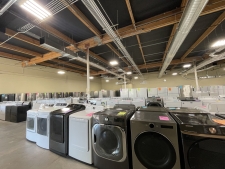 Listing Image #3 - Retail for lease at 4825 Commercial St SE, Salem OR 97302