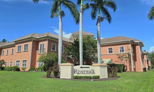 Listing Image #1 - Office for lease at 100 3rd Ave. W., Bradenton FL 34205