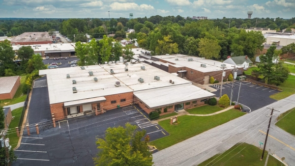 Listing Image #1 - Industrial for lease at 1826 Albertson Road, High Point NC 27260
