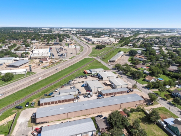 Listing Image #2 - Industrial for lease at 125 N 1st St, Hewitt TX 76643