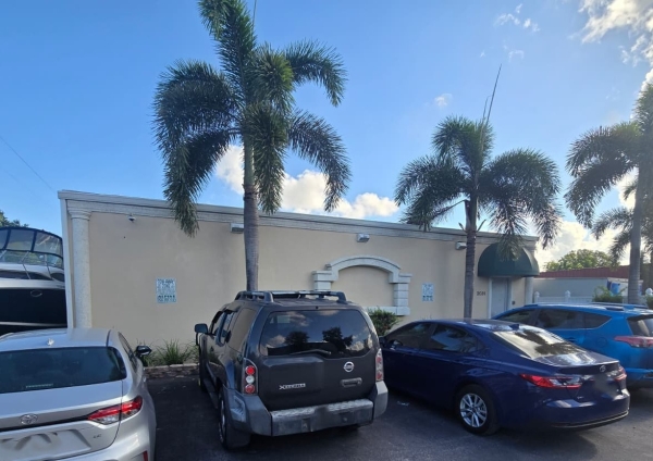Listing Image #1 - Office for lease at 2031 NW 22nd Street, Pompano Beach FL 33069