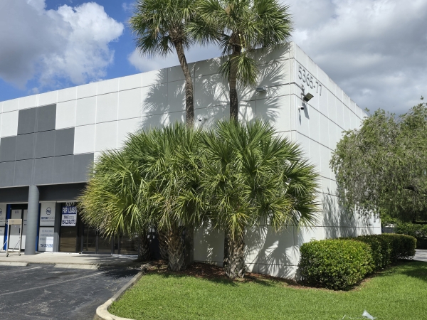 Listing Image #4 - Industrial Park for lease at 5377 N Hiatus Road, Sunrise FL 33351