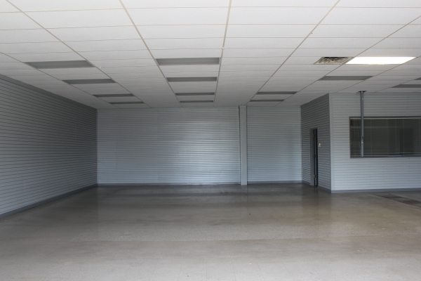 Listing Image #2 - Industrial for lease at 190 Lower Bay Street, Macon GA 31201