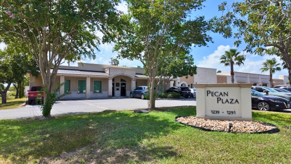 Listing Image #1 - Retail for lease at 1243 Stuart Place Road, Harlingen TX 78552