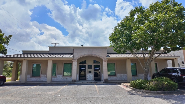 Listing Image #3 - Retail for lease at 1243 Stuart Place Road, Harlingen TX 78552