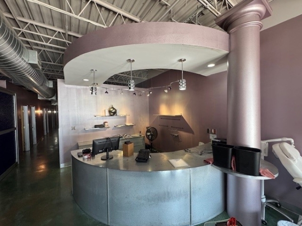 Listing Image #2 - Retail for lease at 505 S Mattis Ave, Champaign IL 61821