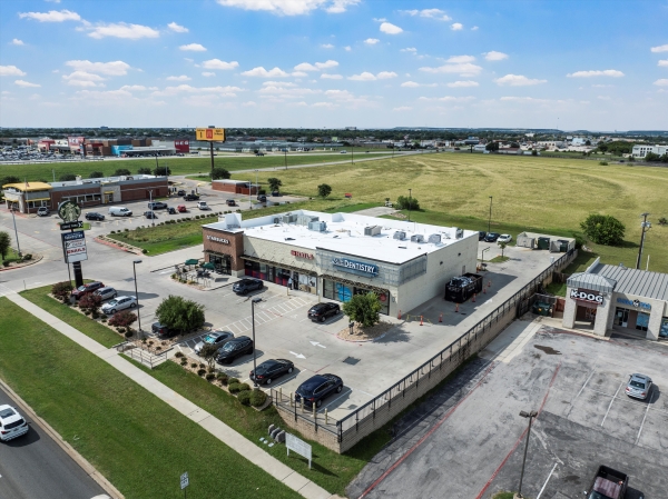 Listing Image #3 - Retail for lease at 507 W Stan Schlueter Loop, Killeen TX 76542