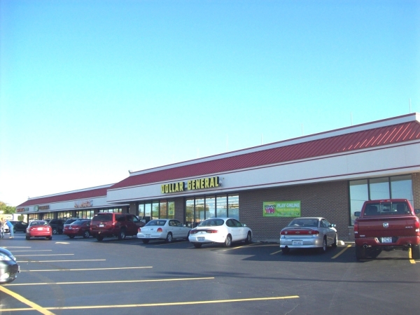 Listing Image #1 - Retail for lease at W Mondamin St, Minooka IL 60447 Listing Image #1 - Retail for lease at W Mondamin St, Minooka IL 60447