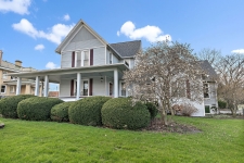Office property for lease in DeKalb, IL