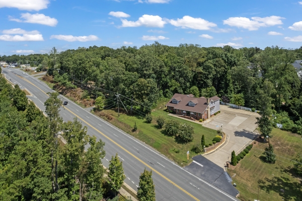 Listing Image #2 - Office for lease at 412 Cambridge Street, Fredericksburg VA 22405