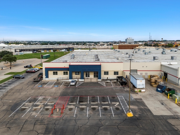 Listing Image #1 - Office for lease at 300 N Valley Mills Dr, Waco TX 76710