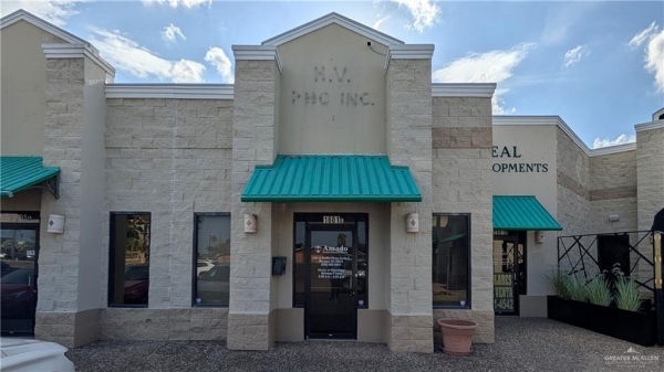 Listing Image #1 - Retail for lease at 1605 E Griffin Parkway #C, Mission TX 78572