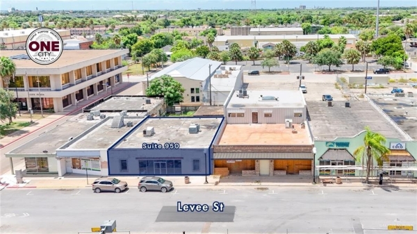 Listing Image #1 - Retail for lease at 950 E Levee Street, Brownsville TX 78520