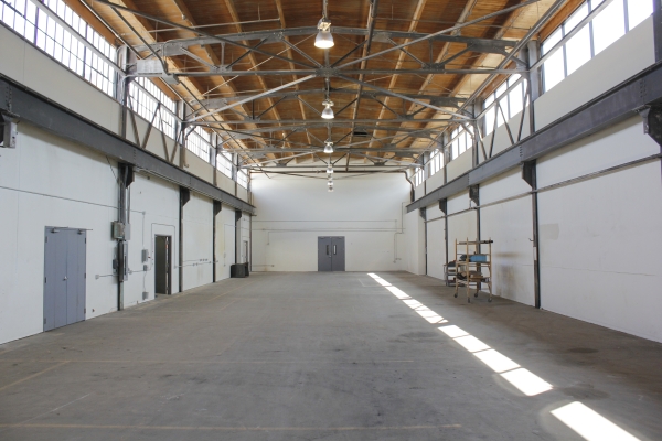 Listing Image #1 - Industrial for lease at 1620 Central Avenue NE, Minneapolis MN 55413