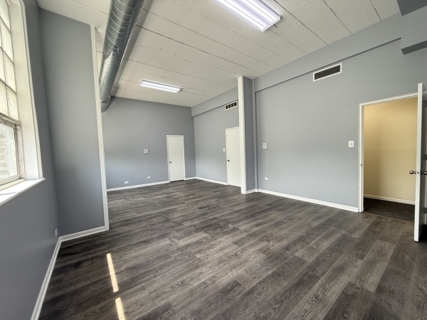 Listing Image #3 - Office for lease at 2252-2260 N Elston Avenue 2, Chicago IL 60614