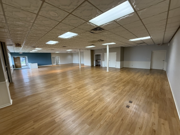 Listing Image #3 - Office for lease at 118 Homestead Dr, New Richmond WI 54017