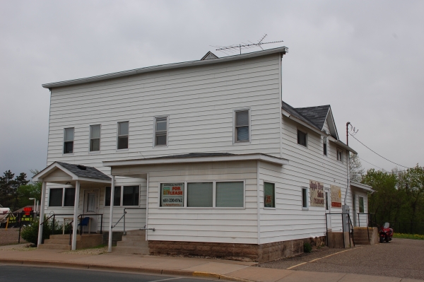 Retail for Lease - 118 Spring St, Somerset WI