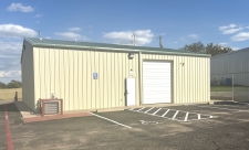 Industrial property for lease in Adamsville, TX