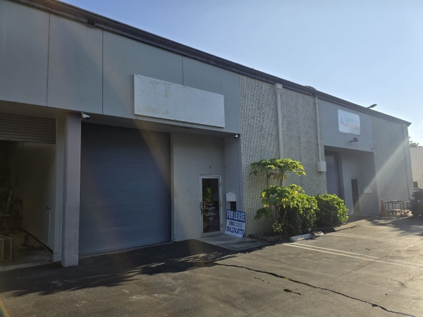 Listing Image #1 - Industrial Park for lease at 2460 NW 17th Lane Unit 6, Pompano Beach FL 33064