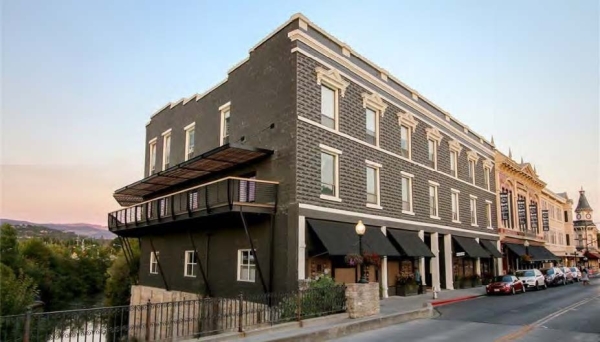 Listing Image #1 - Office for lease at 1040 Main St. - 3 Suites #302-A, 302-B, 304-D, Napa CA 94559