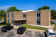 Listing Image #2 - Office for lease at 3320 SW Harrison St, Topeka KS 66611