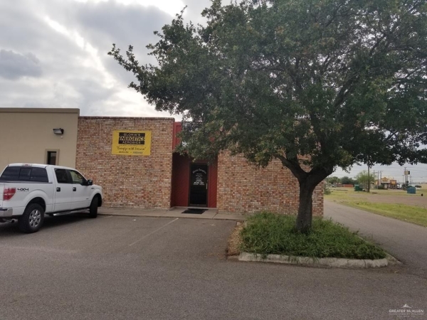 Listing Image #1 - Retail for lease at 4413 N 22nd Street, McAllen TX 78503